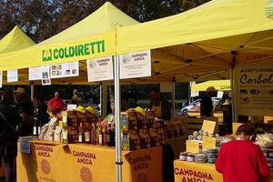 Coldiretti Massa Carrara: dal 20 giugno il mercato contadino sarà in piazza Menconi a Marinda di Carrara