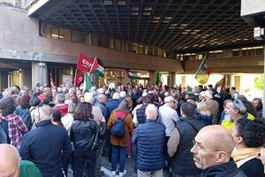 No a una strada intitolata ad Almirante: partecipazione al presidio sotto al comune di  Massa