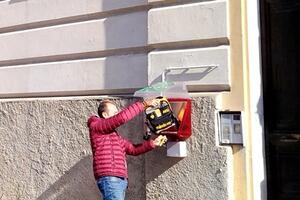 Erp ha installato 32 defibrillatori nelle palazzine di residenza pubblica