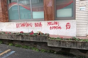 Minacce contro Giorgia Meloni. Coordinamento comunale Fratelli d'Italia Massa: "Episodi come questo non sono accettabili e devono essere condannati senza esitazioni. Sempre"