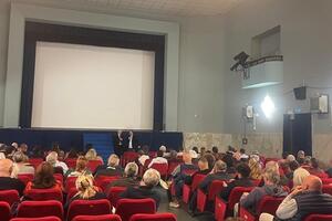 Grande partecipazione per “Lo sconosciuto del grande arco”: CNA Massa Carrara ringrazia il pubblico e gli organizzatori del Cinema Garibaldi