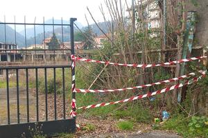 Cantiere abbandonato da 20 anni  nel degrado a borgo Ducale di Massa: Italia Nostra Massa Montignoso chiede intervento