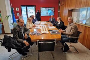 Il vicesegretario generale della Presidenza del Consiglio dei Ministri Marco Villani in visita a Carrara con l'onorevole Amorese  di Fdi