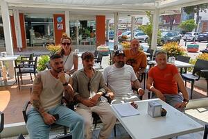 “Adesso basta”: i commercianti della zona movida di Marina di Carrara chiedono più attenzione, controllo e rispetto