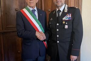 Incontro istituzionale tra il Sindaco di Pontremoli e il Comandante della Compagnia dei Carabinieri
