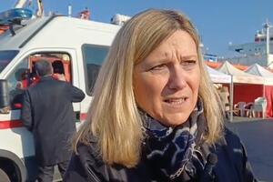 Ocean Viking: concluso lo sbarco a Marina di Carrara, tutti i migranti sono già partiti per i centri d’accoglienza