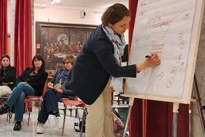 Ultimo incontro del ciclo di laboratori per genitori consa-pevoli. Appuntamento per giovedì alle 20,30 a Filattiera, al Centro didattico Tiziano Mannoni