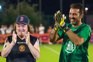 Svelati i convocati della squadra Lunisiana Soul di Zucchero per la partita del cuore del 6 agosto a Pontremoli: ci sono Buffon e Barzagli