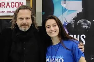 Triplete del Club Scherma Apuano: Isabella Panzera vince per la terza volta il  campionato italiano di scherma storica e si qualifica per gli Assoluti