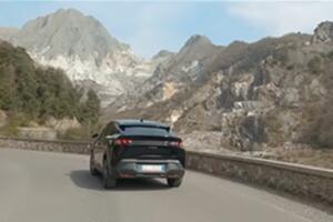 Peugeot 3008: F.lli Nani racconta il prodotto attraverso il territorio, tra Carrara e Colonnata