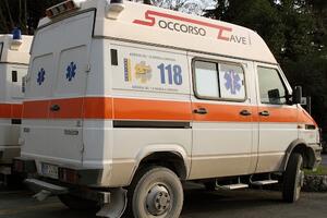 Precipita con il camion alle cave:  muore autista di 59 anni