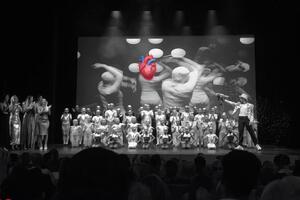 Incantano le allieve della scuola ASD 2H Project di Carrara nel saggio di fine anno al teatro Impavidi di Sarzana