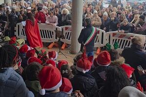 Gli auguri di Natale degli alunni della Scuola Primaria di Aulla alla popolazione