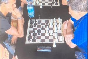 Scacco matto a Carrara: la disfida  a scacchi del Fuoriluogo premia  Massa