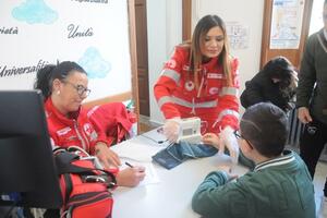 Un successo la giornata di prevenzione alla Cri di Albiano Magra  oltre 300 tra visite, test ed esami vari. Soddisfazione anche del Corpo militare della Cri