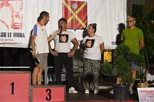 Il premio speciale de L'Abbraccio a "Attraverso le mura"