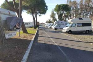 Parcheggi estivi a Marina di Carrara. I diritti dei cittadini non vanno in vacanza: la lettera aperta di Florida Nicolai