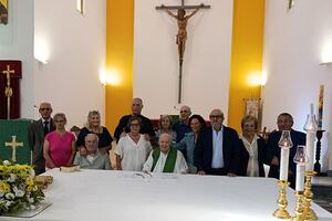 Festa della Madonna Pellegrina a Cervara: sei coppie hanno festeggiato le nozze d'oro