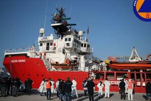In arrivo il 16 giugno al porto di Carrara 70 migranti a bordo della Ocean Viking