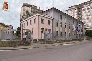 Arrestato dalla polizia il responsabile della sparatoria di Montignoso: è un diciottenne di Massa che ha sparato per futili motivi