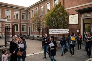 Valditara: corsi di italiano obbligatori per i genitori di alunni stranieri, scoppia la polemica