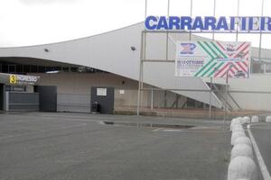 Marina di Carrara: CarraraFiere apre il Piazzale A come parcheggio estivo a pagamento  per residenti e turisti