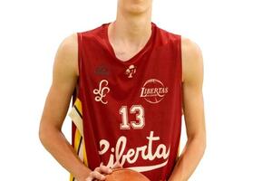 Trofeo della Madonna del Ponte di Basket a Bologna: il massese Niccolò Salvatori vince il titolo di Mvp e si conferma tra i migliori talenti italiani