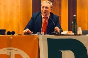 Farneticante, egoreferenziale, un uomo solo al comando che manovra i suoi seguaci: il presidente Pd Massa Carrara Nicola Abruzzese replica al presidente della Provincia Valettini