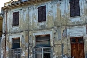 Abitazione in stato di degrado nel centro di Massa: la segnalazione di Italia nostra Massa Montignoso