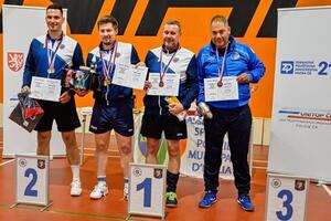 Daniele Di Leva dell’ USD Apuania Carrara Tennistavolo conquista due medaglie di bronzo al torneo internazionale di polizia  che si è svolto  a Praga