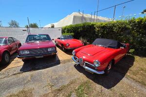 Il Kursaal Car Club di Montecatini Terme auto storiche in Tour tra le meraviglie delle Alpi Apuane