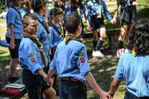 Rinnovare il giardino dietro la biblioteca comunale di Carrara: il progetto del Gruppo Scout Avenza 1 che sarà presentato il 28 marzo in piazza Gramsci a Carrara