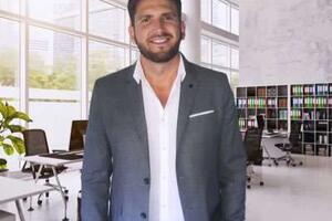 Non ci sono piani attuativi per l'insediamento di un supermercato a Nazzano nè intenzioni di approvare una variante urbanistica: l'assessore ai lavori pubblici Moreno Lorenzini replica a Montesarchio dei 5 Stelle