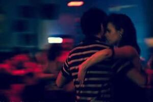 Il Tango come filosofia di vita. conferenza di Anna Marzi al Salotto Leonardo di Borgo del Ponte di Massa