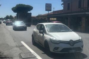 Incrocio pericoloso tra  via Massa Avenza e via Baracchini: Benedetti chiede la realizzazione di strisce pedonali