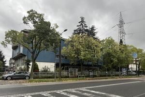 L'ex liceo scientifico è sotto la gestione della provincia di Massa Carrara, da sempre targata Pd: Manuel di FdI restituisce al mittente, il Polo progressista e di sinistra Massa le accuse di responsabilità rivolte al governo