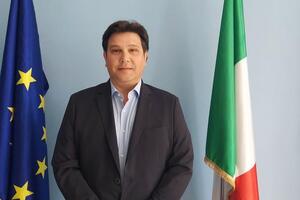 TARI a Massa, il consigliere comunale Bruno Tenerani (Fratelli d'Italia): "Numeri in regola, città no. Il Consiglio approva, i cittadini restano con i sacchi in strada"