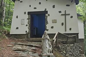 8 dicembre: il CAI Carrara celebra la festa dell&#039;Immacolata con una Messa alla chiesetta di Campocecina