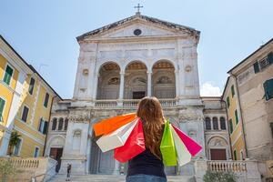 A Massa torna Lo sbarazzo: venerdì 21 agosto