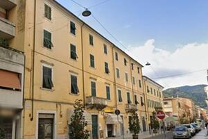 Cantieri aperti nel centro: niente più divieti di sosta durante la pulizia delle strade a Carrara