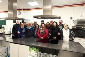 Il gusto della solidarietà: il panettone de L&#039;Abbraccio per chi è in difficoltà