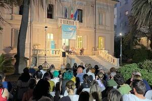 Margherita Oggero chiude il Festival Lungomare da leggere domenica 29 giugno