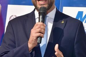 Situazione del porto di Carrara poco chiara: l&#039;intervento dell&#039;onorevole Andrea Barabotti