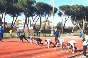 Una scuola in pista: sport, entusiasmo e fair play al Campo Scuola di Marina di Carrara