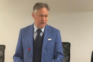 Roberto Valettini, presidente della Provincia di Massa e Carrara: "Il dolore di una comunità, la responsabilità di tutti"