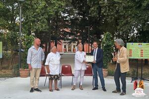 Primo appuntamento con Massa Picta il 13 giugno:“Nell’aia di Massa Picta - Galline, galli, tortore, piccioni, anatre, tacchini e asini”