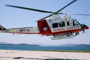 Disperso in mare davanti alla Torre Fiat a Marina di Massa. le ricerche sono ancora in corso