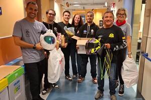 Marmotardisti Moto Club in Pediatria a Massa: doni che fanno la differenza