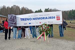 Il Treno della Memoria, studenti dell'Istituto Zaccagna Galilei ambasciatori di memoria: “La nostra emozione ha superato quello che è scritto nei libri di storia”