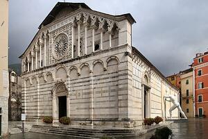 Al via restauro &quot;Chostra&quot; del Duomo di Carrara, presentato l&#039;intervento conservativo degli esterni di canonica, sacrestia  e battistero